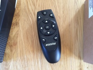 Asustor AS5102-T télécommande